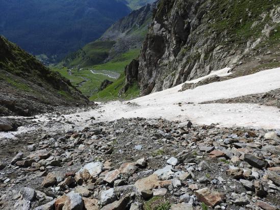 Le fameux névé du couloir E du col Fenêtre