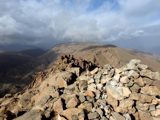 Sur le sommet occidental du Ouaougoulzat