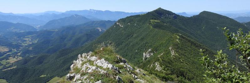 Descente de la crête de Pierre Rouge (Bec Pointu et Courcousson)