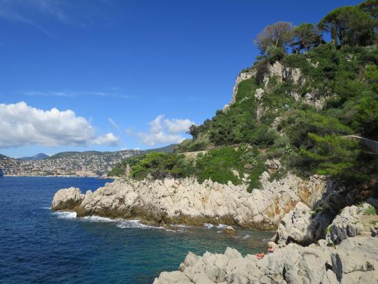 Sentier littoral du Cap Ferrat (A l'approche de la Pointe Malalongue)