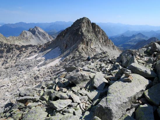 Sur la crête entre la tuca de Mullieres et le coret de Molieres au pied du cap deth horo