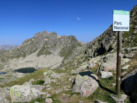 Au Port de Caldes (Le sommet du Montardo et l'Estany de les Mangades)