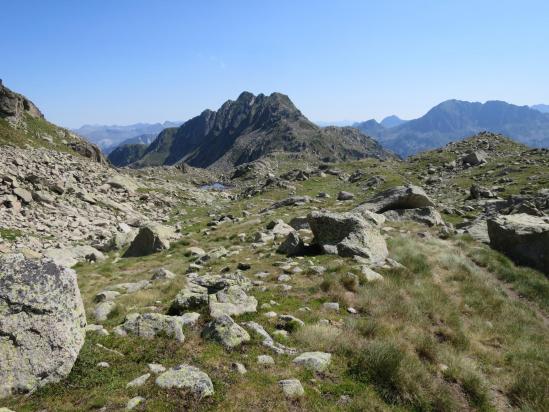 Descente du Port de Caldes sur la D du pic dera Lossa