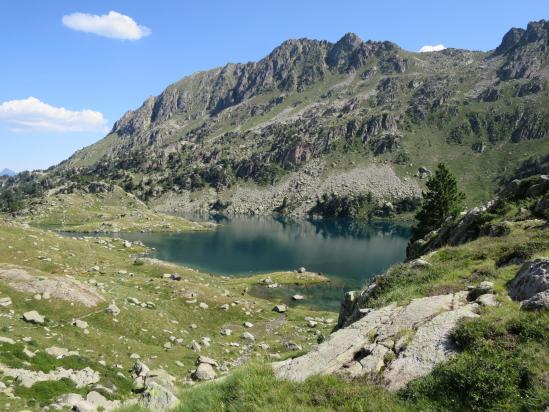 A l'approche de l'estanh Obado