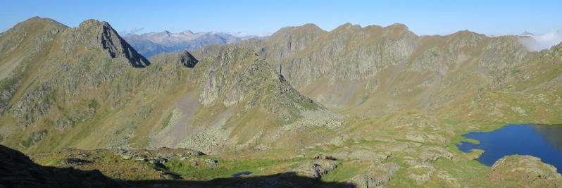 Depuis le sentier entre le coll Curios et le coll de Calberante dans les Pyrénées catalanes lors de la HRP n°4